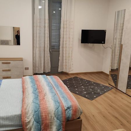Appartamenti Lungo Fiume 506 Sesto Calende Eksteriør billede
